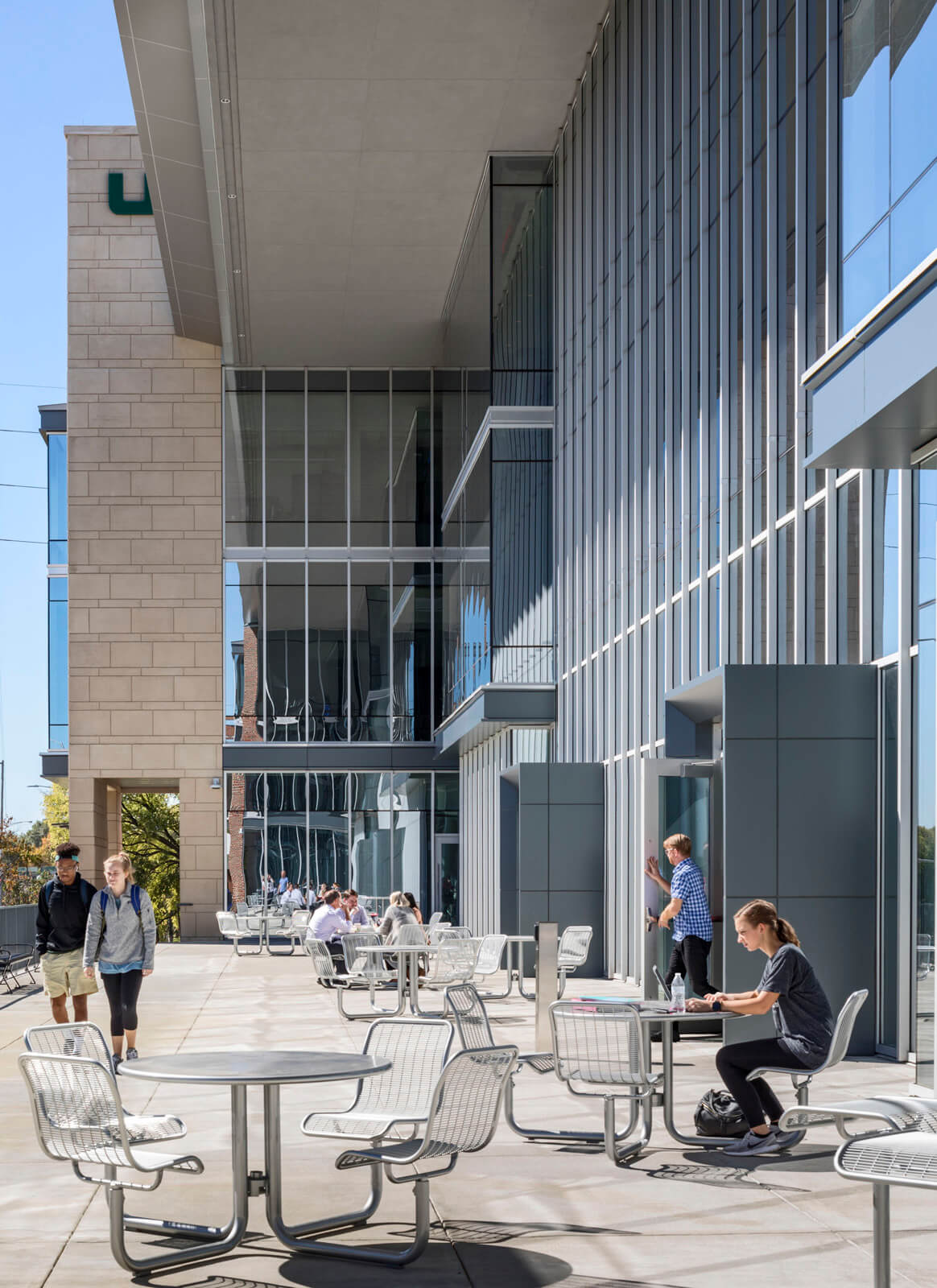 Collat School of Business — Robert A.M. Stern Architects, LLP